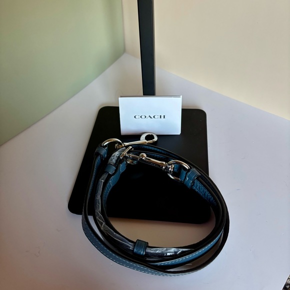 COACH Small Mia Blue Leather Shoulder Bag NWOT - Picture 3 of 6